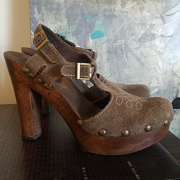 Michael Kors Shoes - Michael Kors🦒